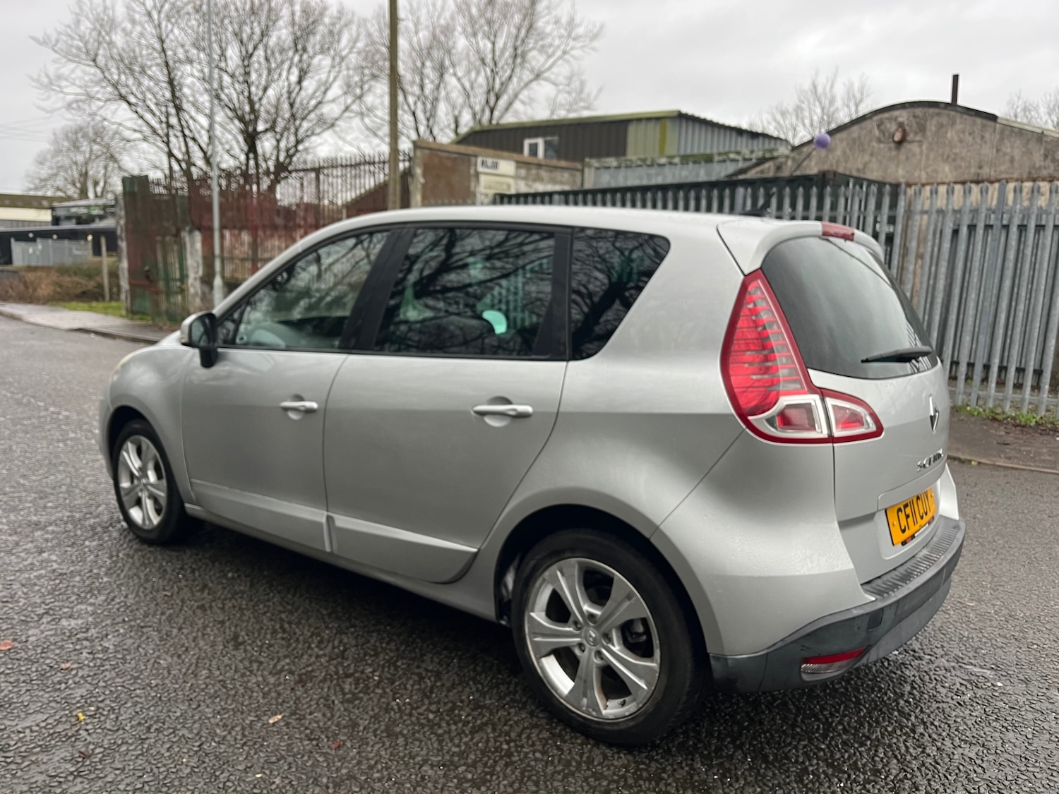 Used Renault Scenic 2011 for sale - 77258513: Photo 5