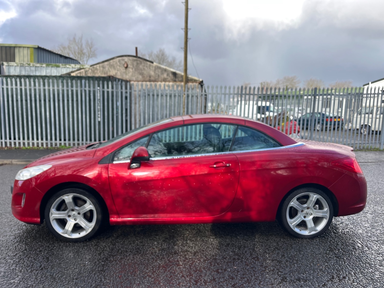 Used Peugeot 308 2011 for sale - 77298436: Photo 2