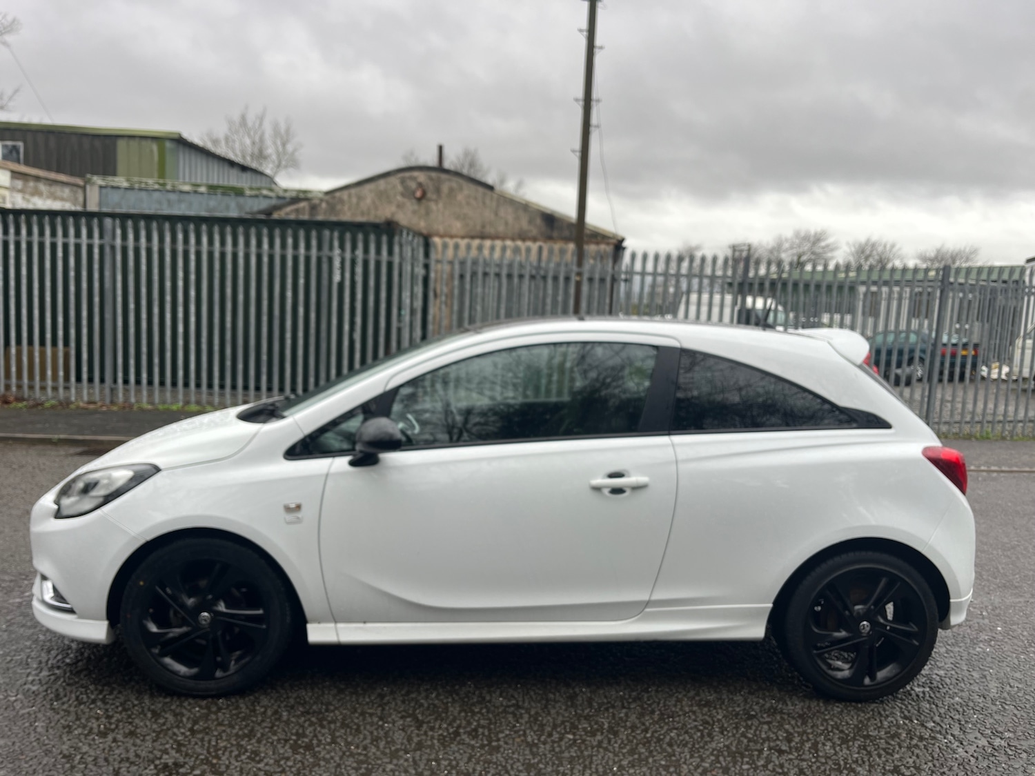 Used Vauxhall Corsa 2015 for sale - 77459720: Photo 4