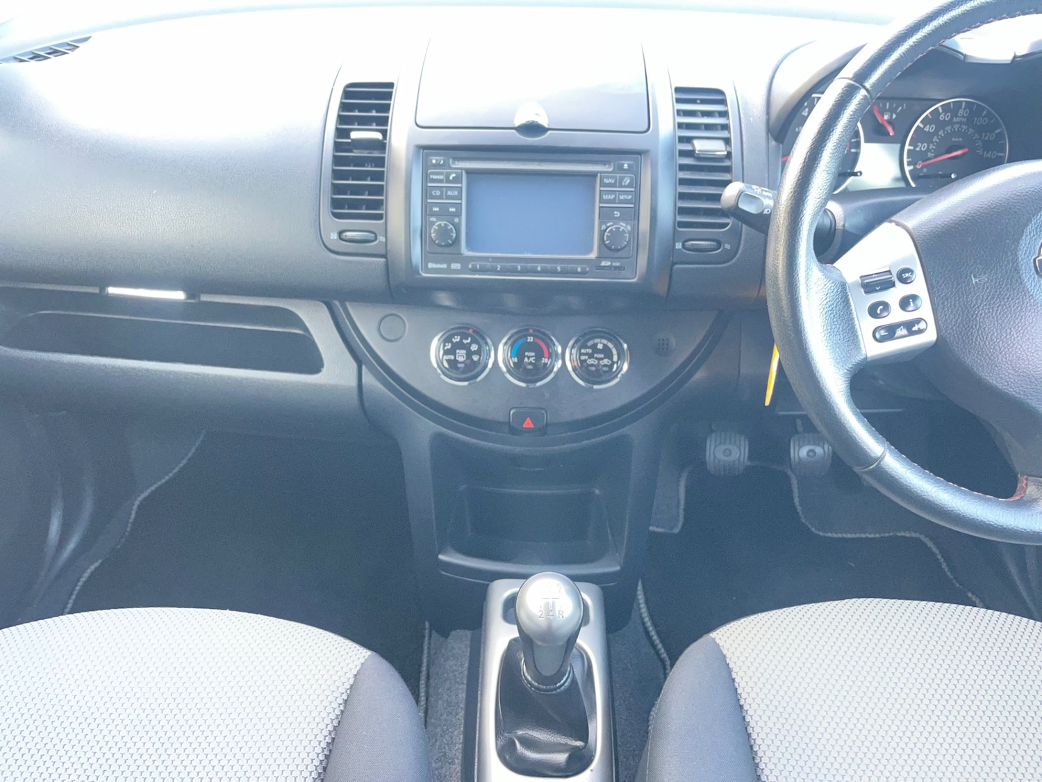 Used Nissan Note 2011 for sale - 76958384: Photo 11