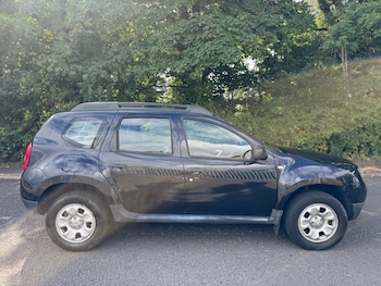 Used Dacia Duster 2014 for sale - 79594378: Photo