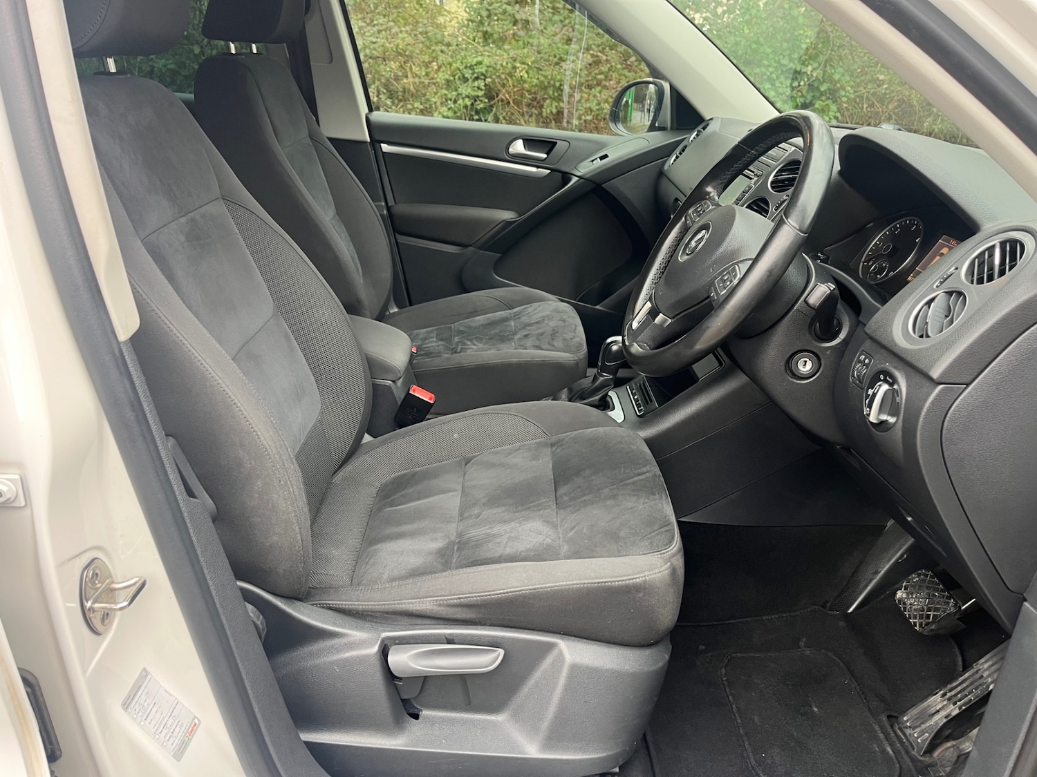 Used Volkswagen Tiguan 2013 for sale - 77324637: Photo 8