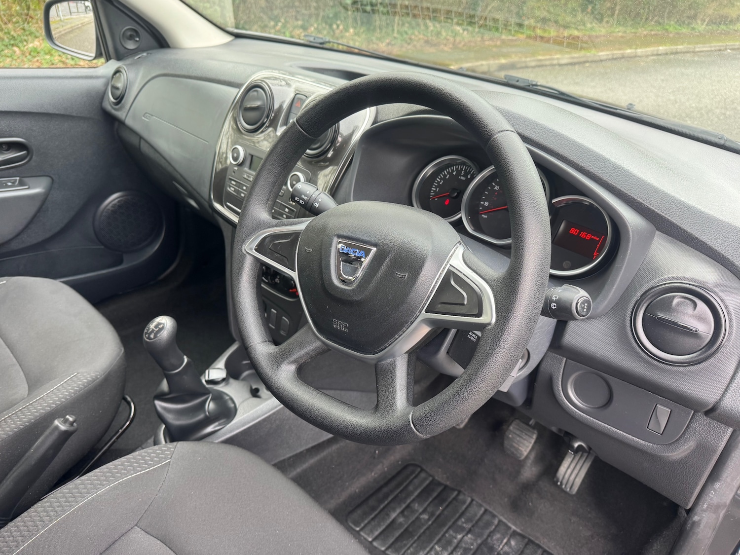 Used Dacia Sandero 2018 for sale - 77579609: Photo 11