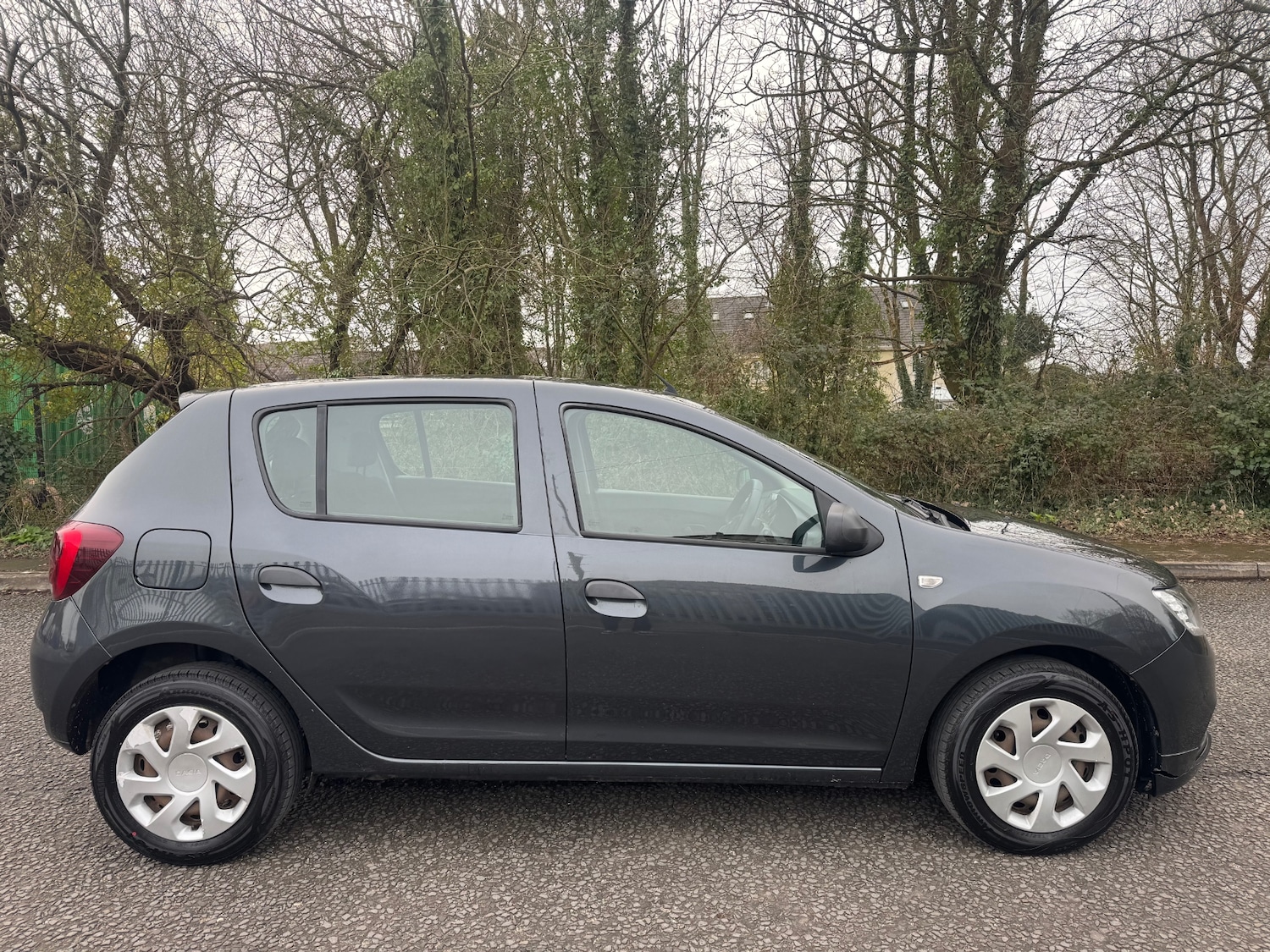 Used Dacia Sandero 2018 for sale - 77579609: Photo 2