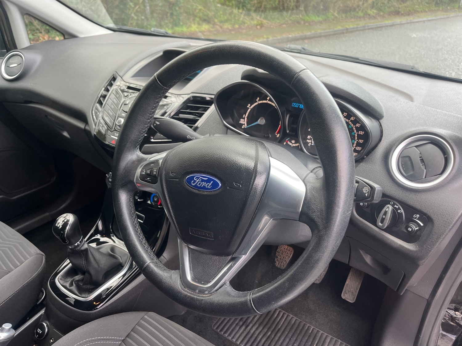 Used Ford Fiesta 2015 for sale - 77179979: Photo 11