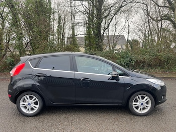 Used Ford Fiesta 2015 for sale - 77179979: Photo