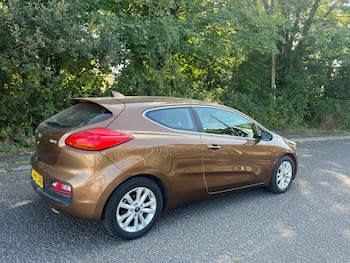 Used Kia Pro Ceed 2017 for sale - 75690881: Photo