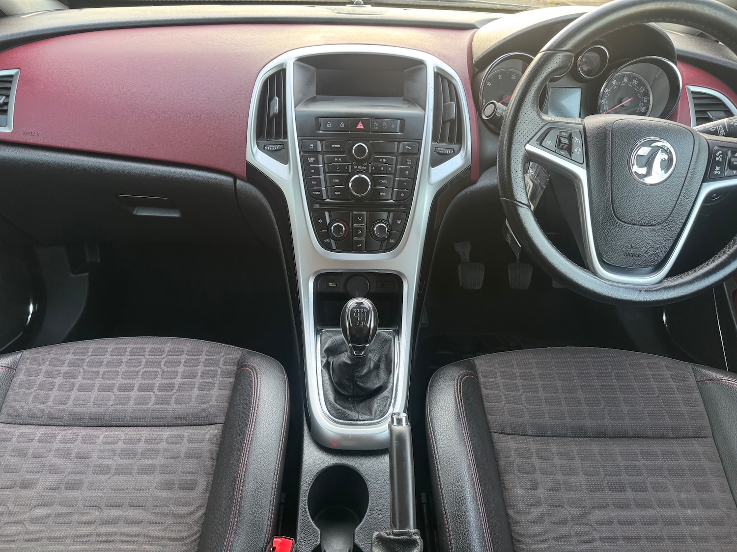 Used Vauxhall Astra GTC 2015 for sale - 77951623: Photo 11