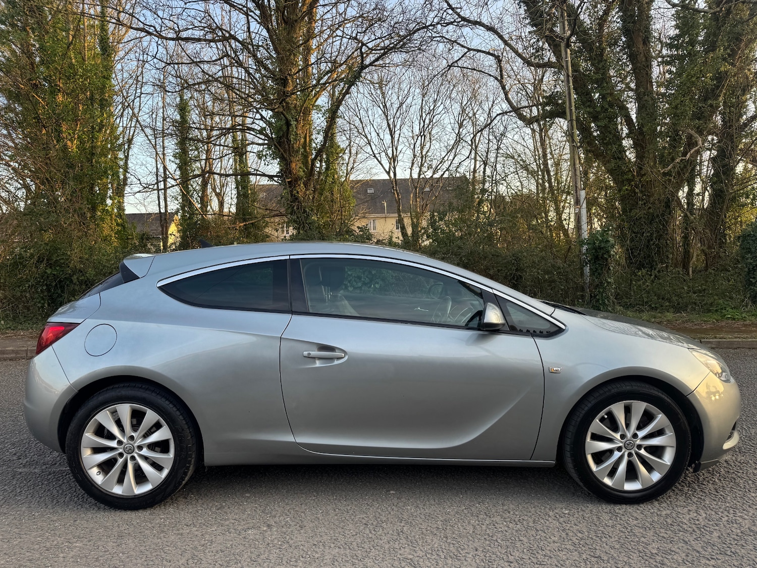 Used Vauxhall Astra GTC 2015 for sale - 77951623: Photo 5