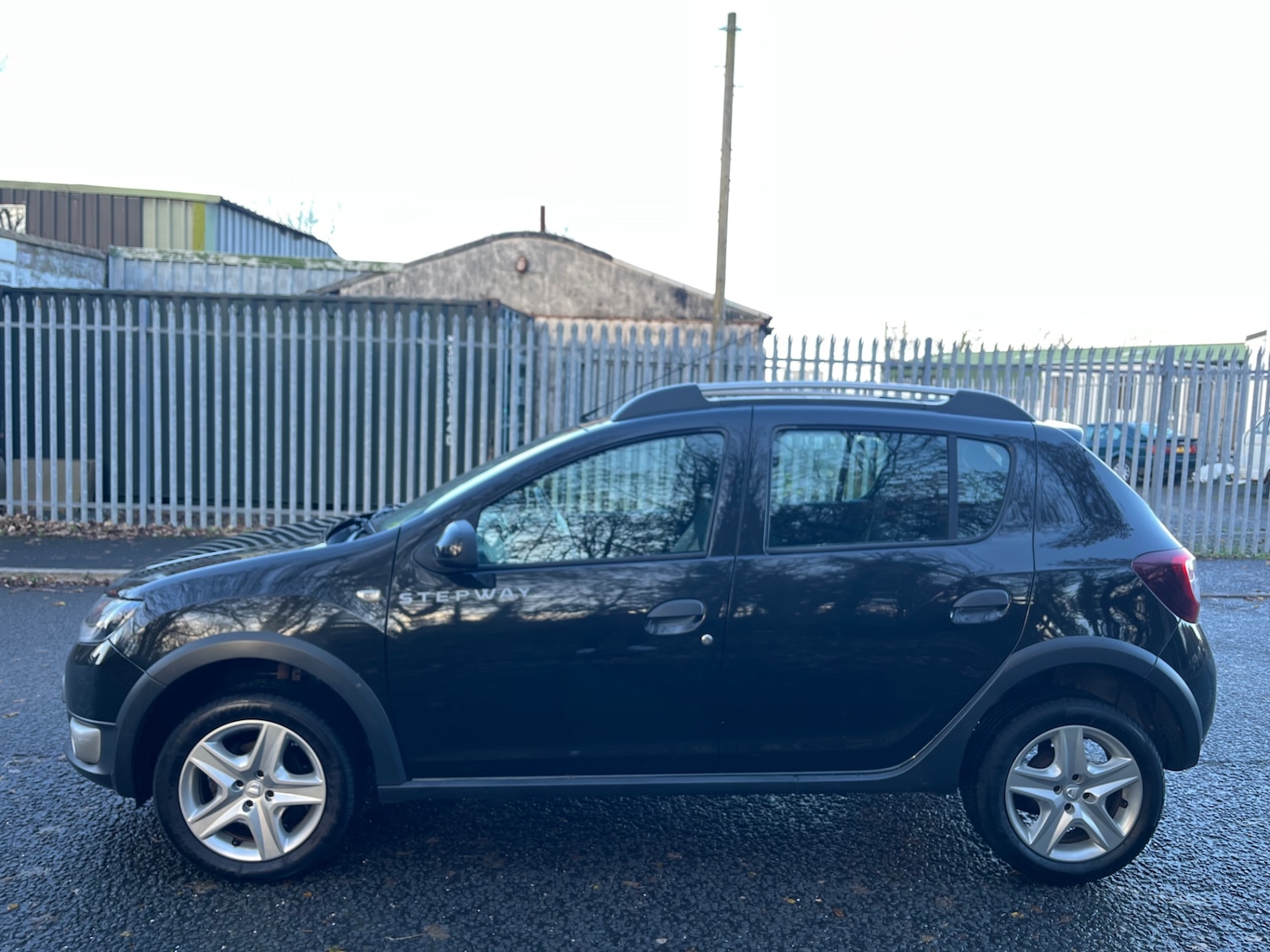 Used Dacia Sandero Stepway 2014 for sale - 76809298: Photo 4