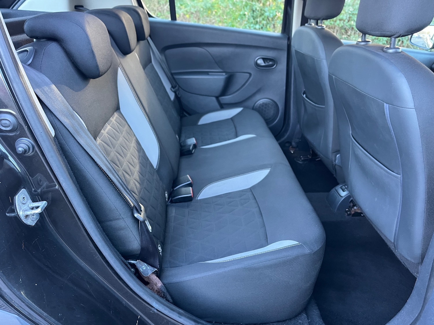 Used Dacia Sandero Stepway 2014 for sale - 76809298: Photo 9