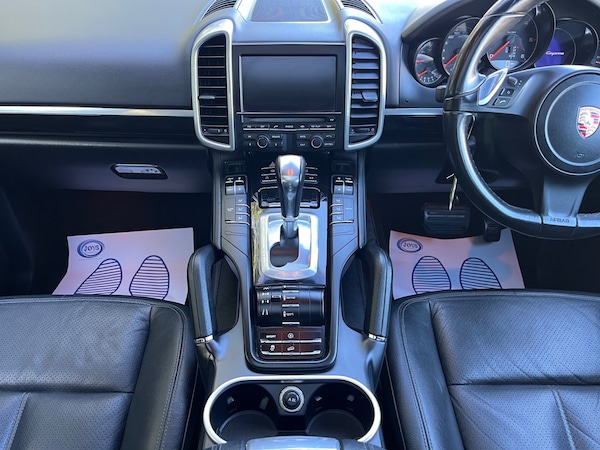 Used Porsche Cayenne 2012 for sale - 76088267: Photo 11