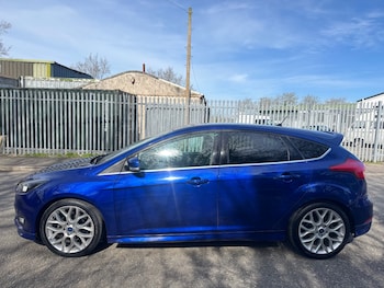 Used Ford Focus 2015 for sale - 77932348: Photo