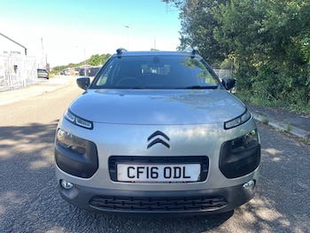 Used Citroen C4 Cactus 2016 for sale - 75212529: Photo