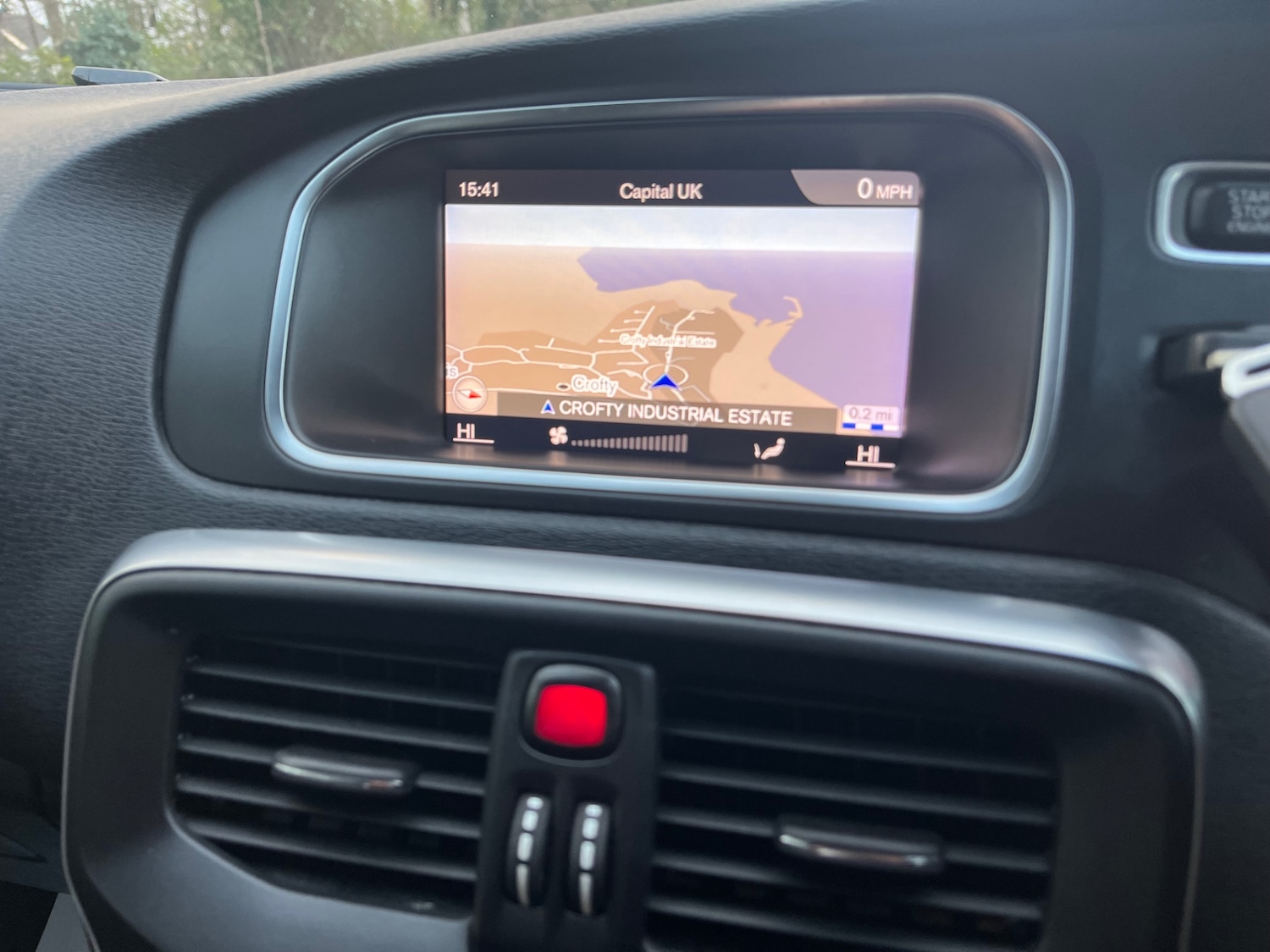 Used Volvo V40 2019 for sale - 77065487: Photo 13