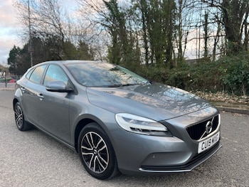 2019 (19) - D2 [120] Momentum Nav Plus 5dr* NEW MOT TWO KEYS
