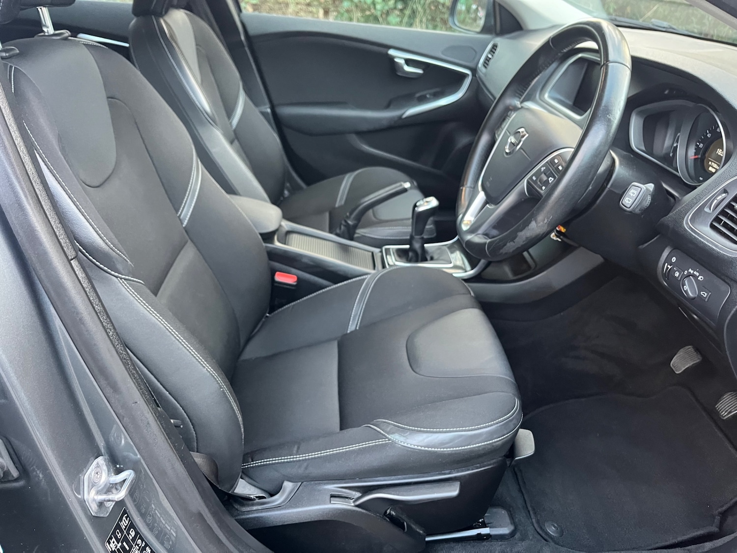 Used Volvo V40 2019 for sale - 77065487: Photo 7