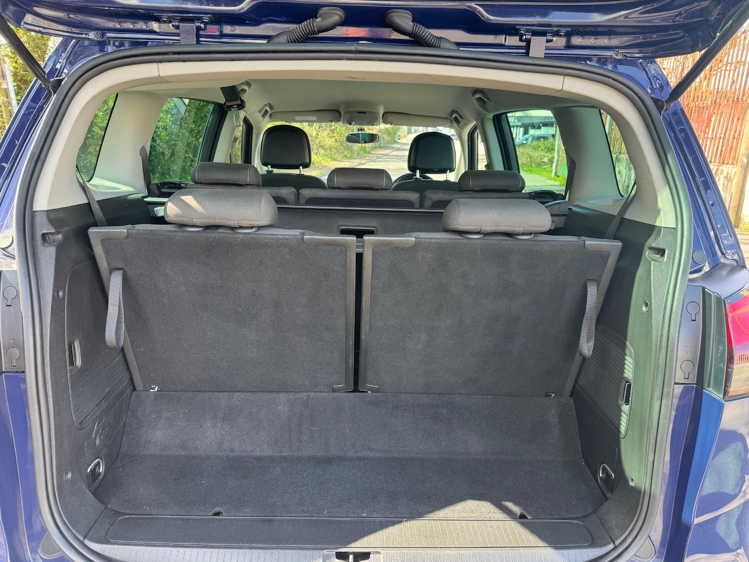 Used Vauxhall Zafira 2017 for sale - 78108790: Photo 11