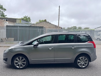 Used Peugeot 5008 2014 for sale - 78925891: Photo