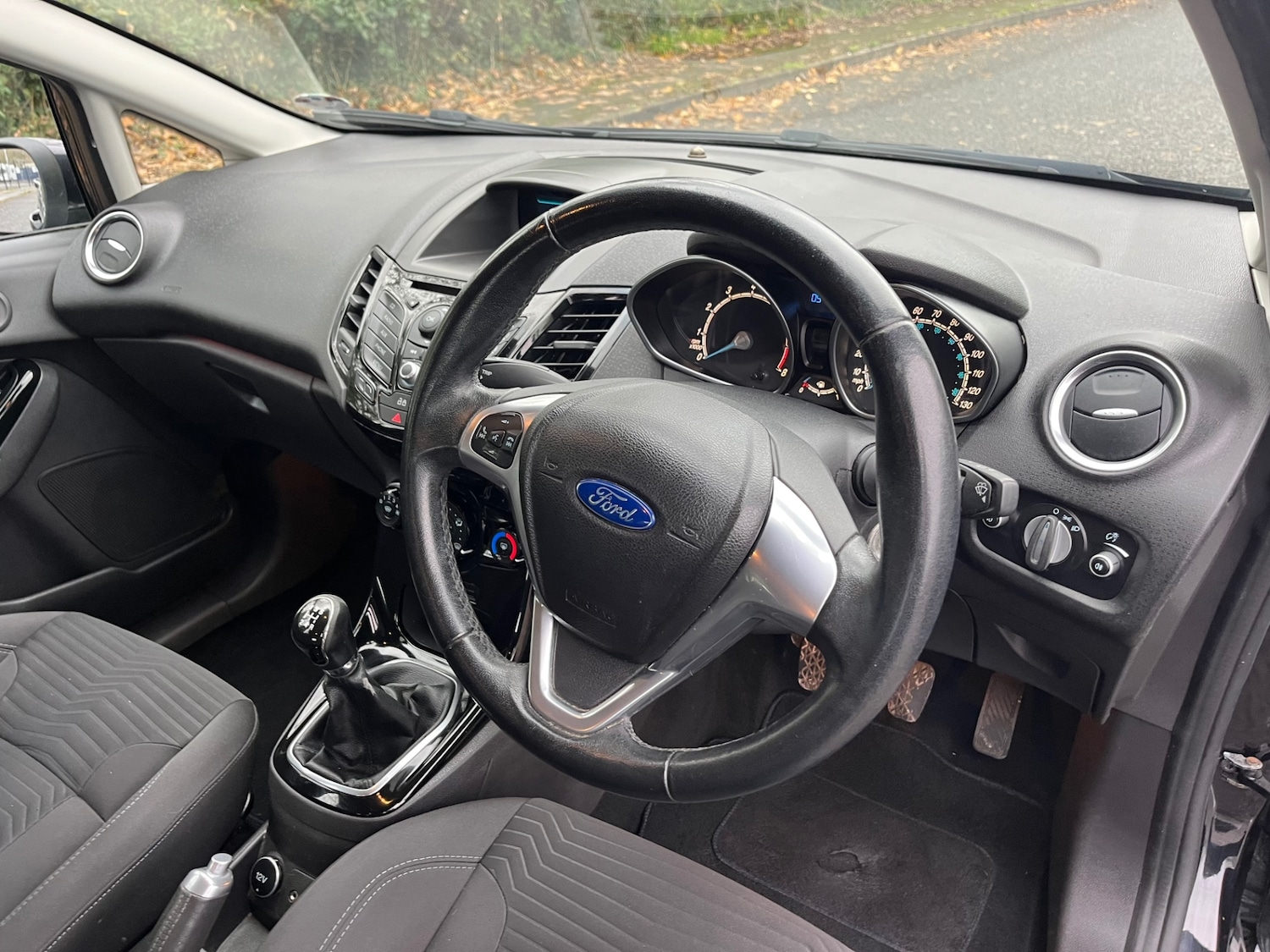 Used Ford Fiesta 2013 for sale - 76863681: Photo 10