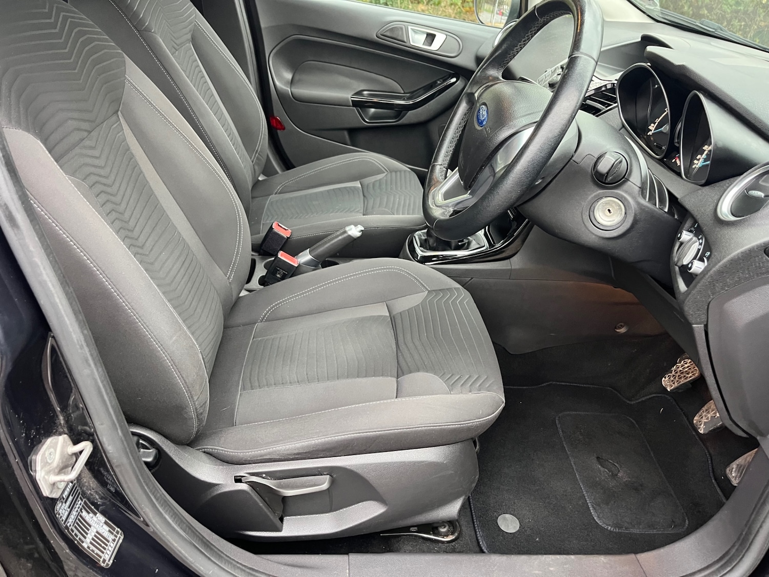 Used Ford Fiesta 2013 for sale - 76863681: Photo 7