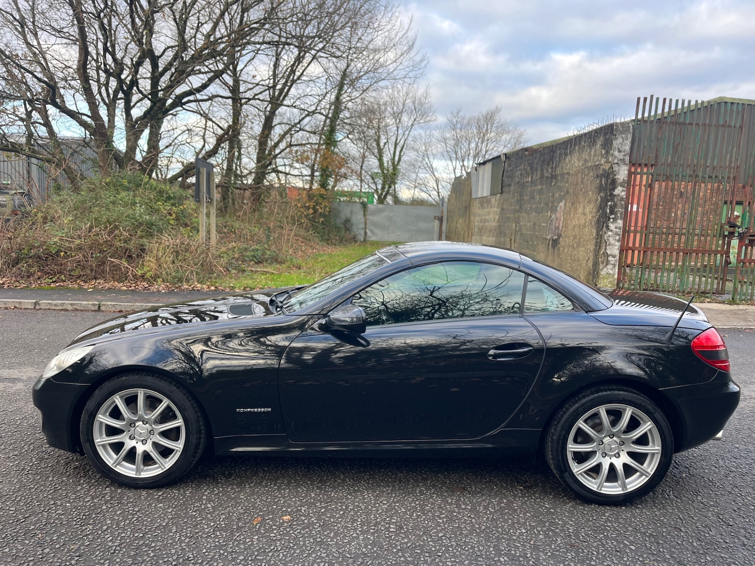 Used Mercedes-Benz SLK 2009 for sale - 76686922: Photo 5