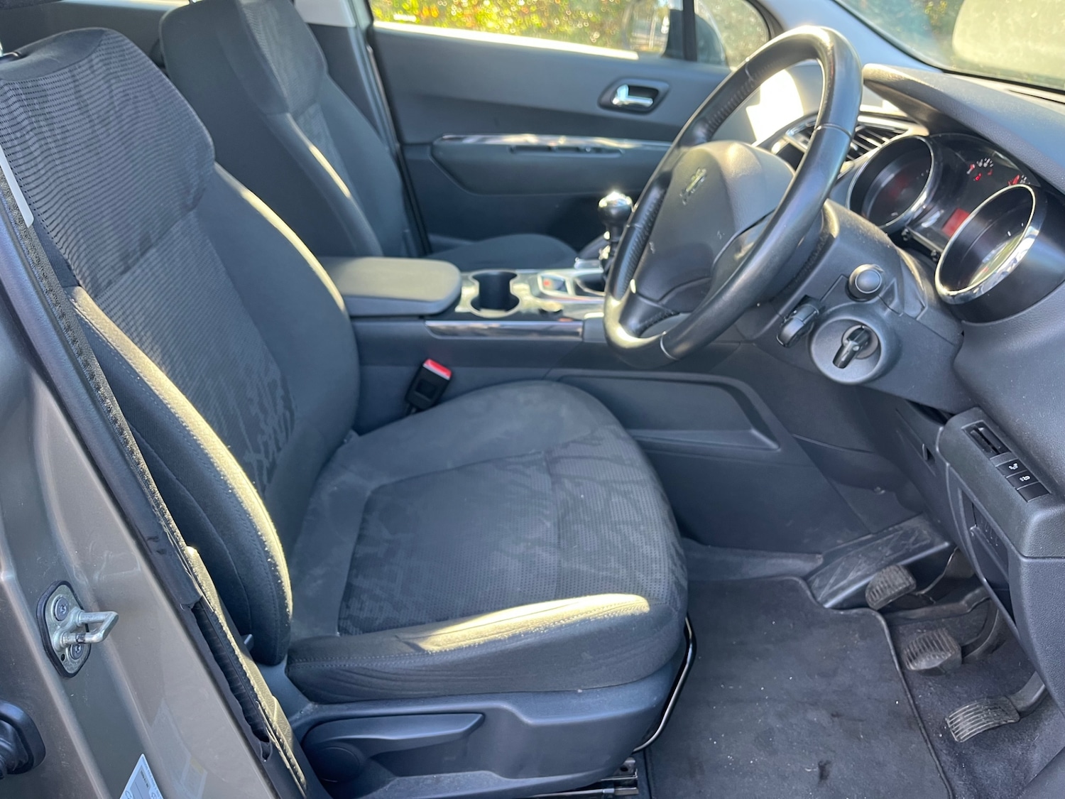 Used Peugeot 3008 2013 for sale - 76650335: Photo 9