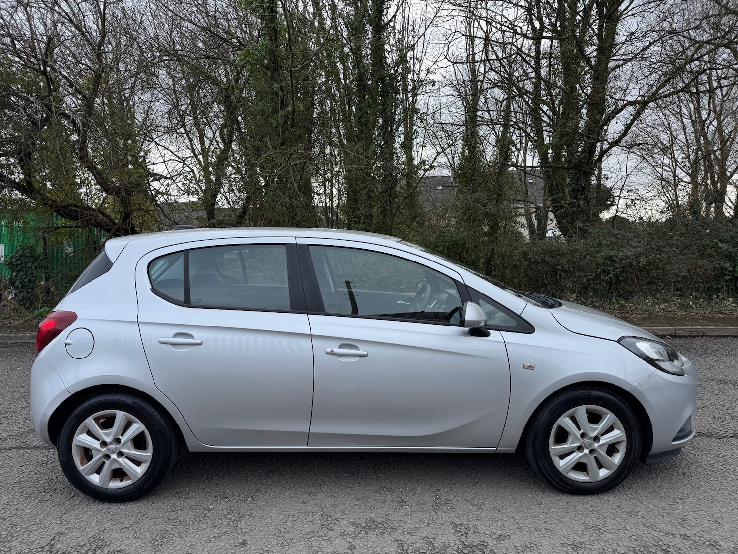Used Vauxhall Corsa 2016 for sale - 77579510: Photo 2