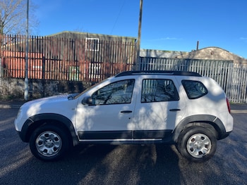 Used Dacia Duster 2013 for sale - 77392331: Photo