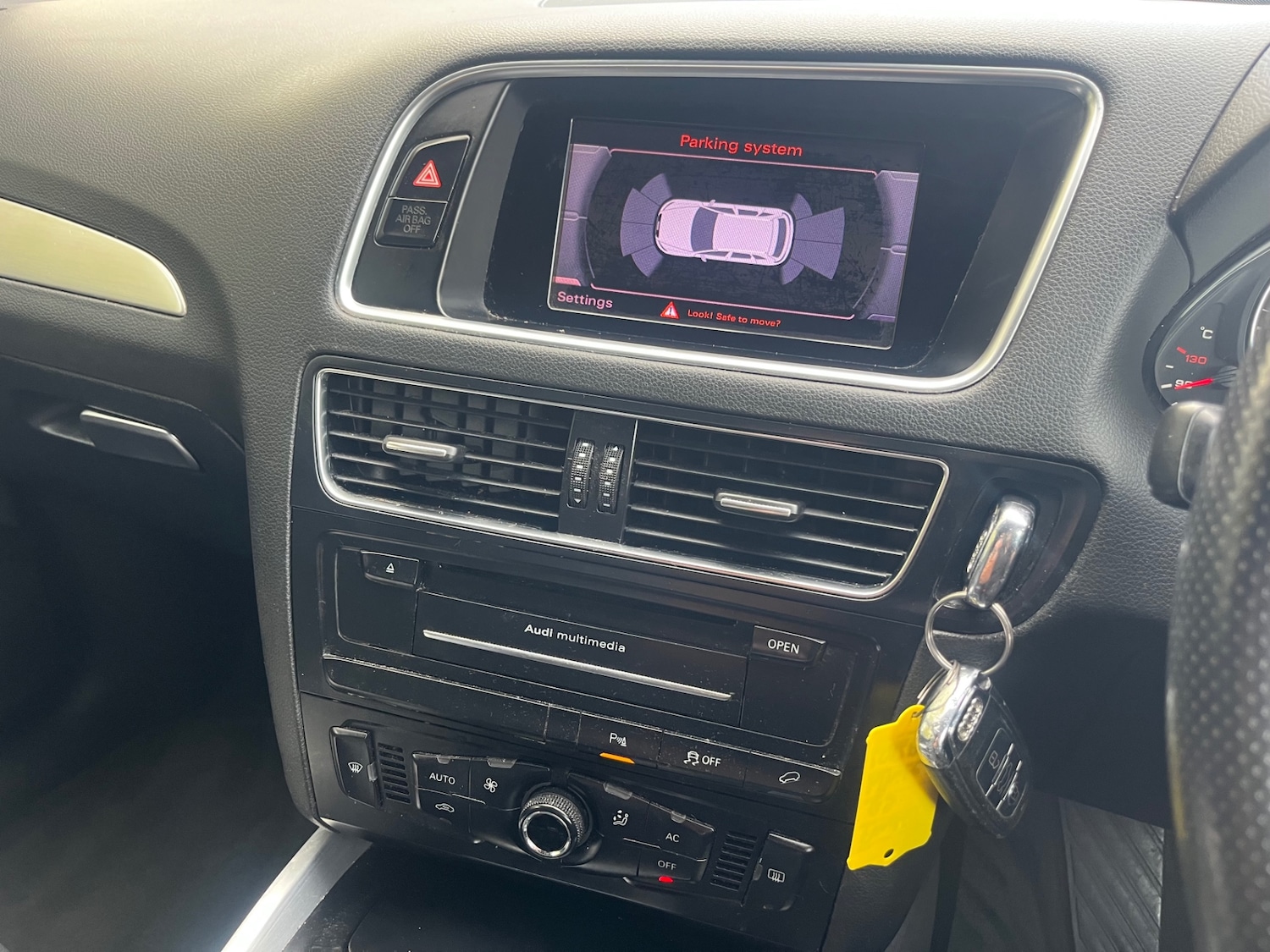 Used Audi Q5 2012 for sale - 76533807: Photo 14