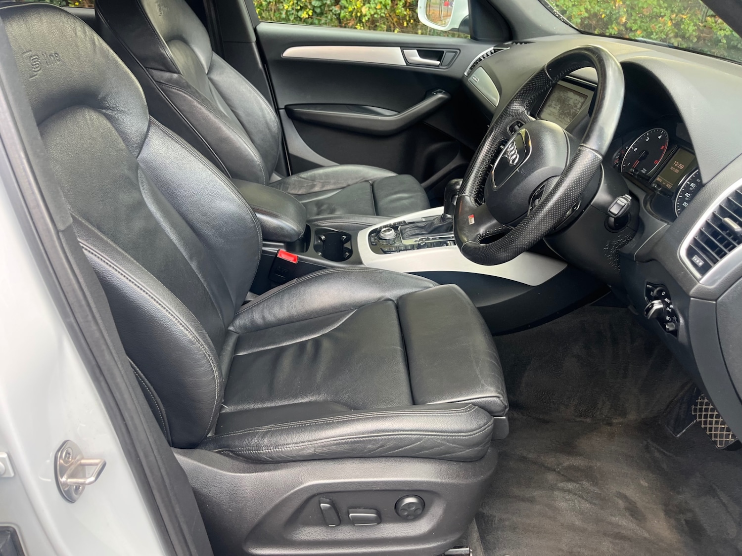 Used Audi Q5 2012 for sale - 76533807: Photo 8