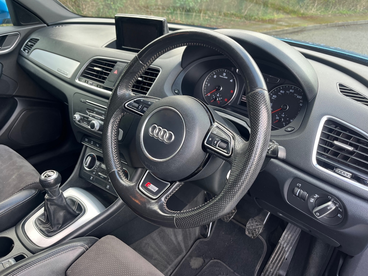 Used Audi Q3 2015 for sale - 77365378: Photo 12