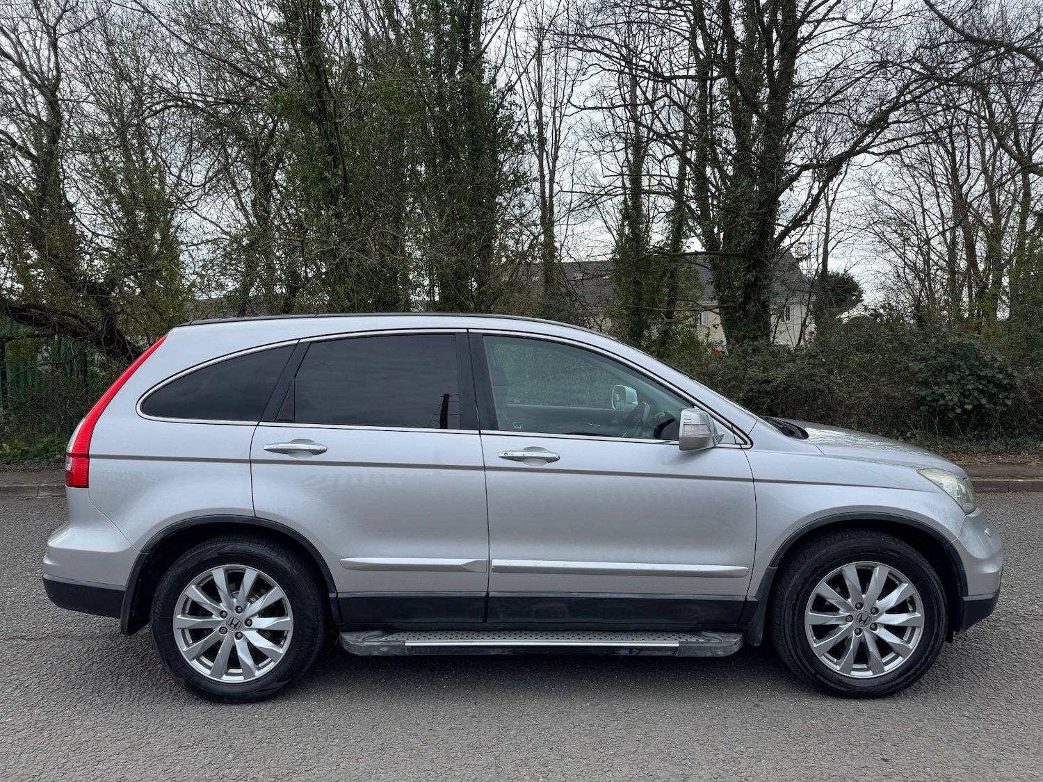 Used Honda CR-V 2010 for sale - 78026227: Photo 2