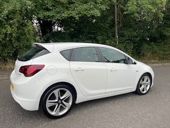 Used Vauxhall Astra 2014 for sale - 75618909: Photo