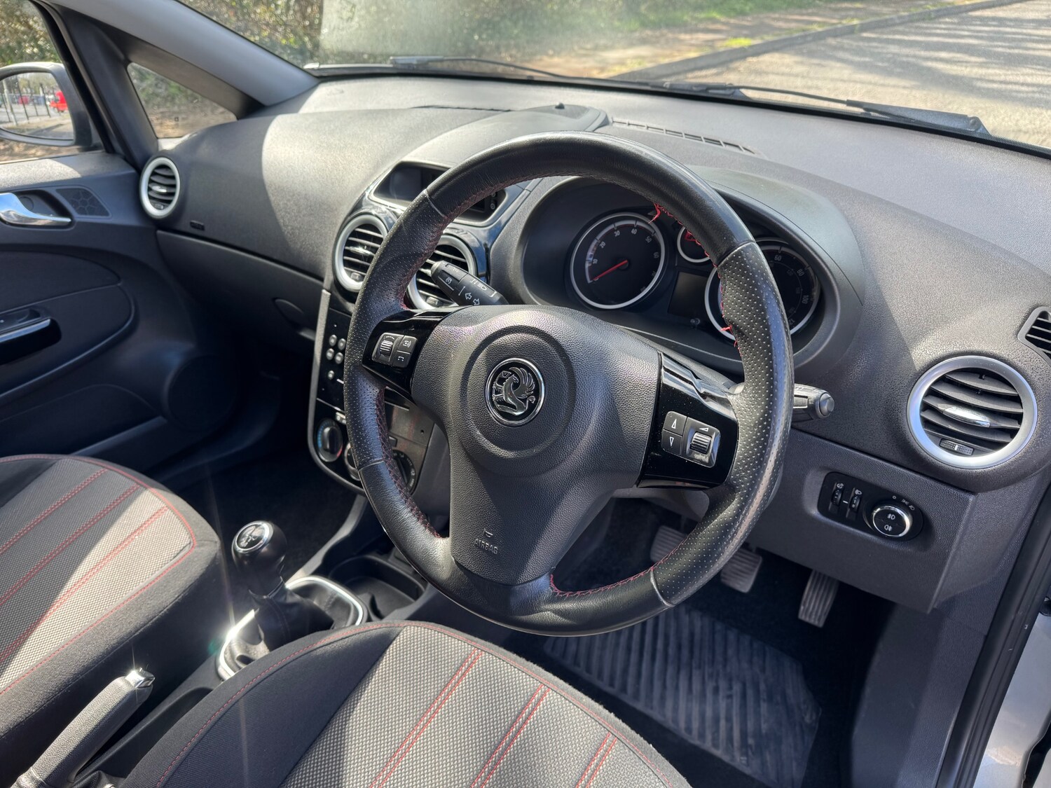 Used Vauxhall Corsa 2011 for sale - 78108817: Photo 11