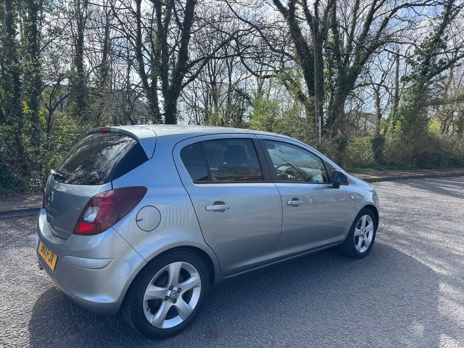 Used Vauxhall Corsa 2011 for sale - 78108817: Photo 3