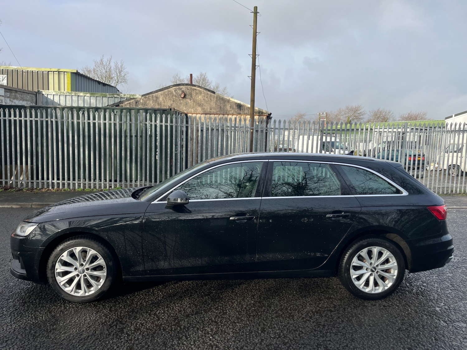 Used Audi A4 2020 for sale - 77461681: Photo 4