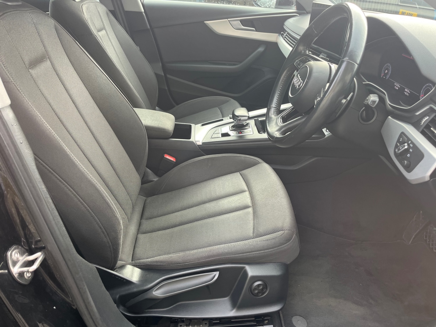 Used Audi A4 2020 for sale - 77461681: Photo 8