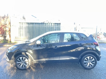Used Renault Captur 2019 for sale - 77221066: Photo
