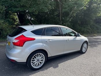 Used Ford Focus 2014 for sale - 79142928: Photo