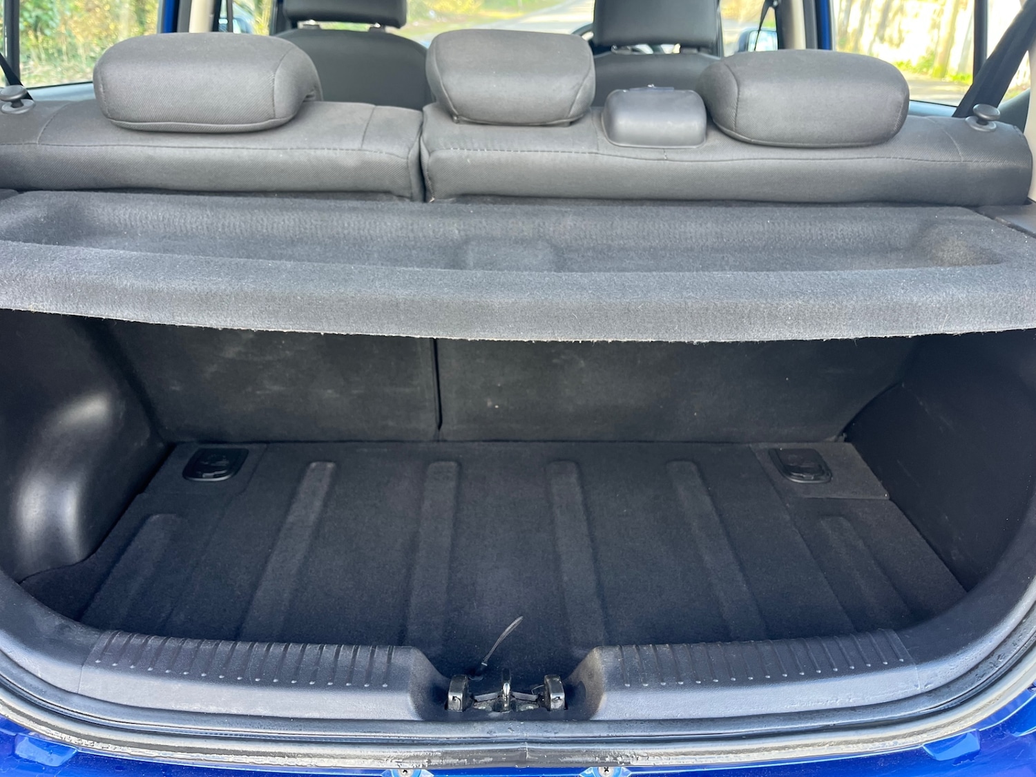 Used Hyundai i10 2011 for sale - 77432240: Photo 12