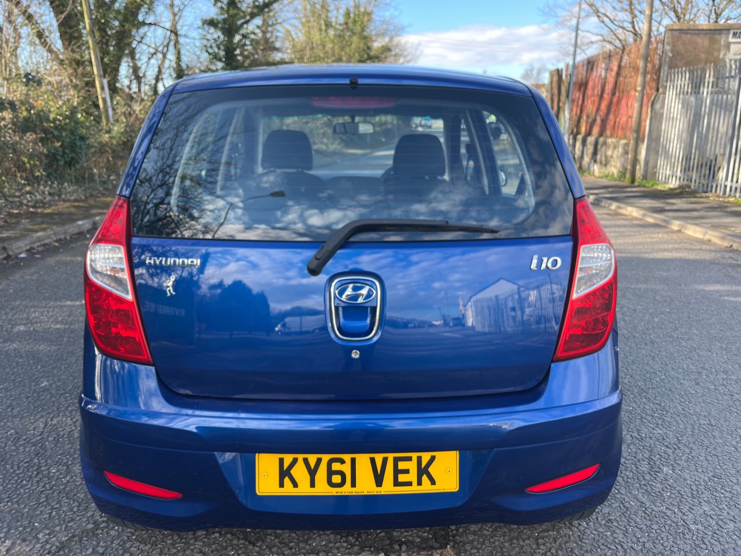 Used Hyundai i10 2011 for sale - 77432240: Photo 6