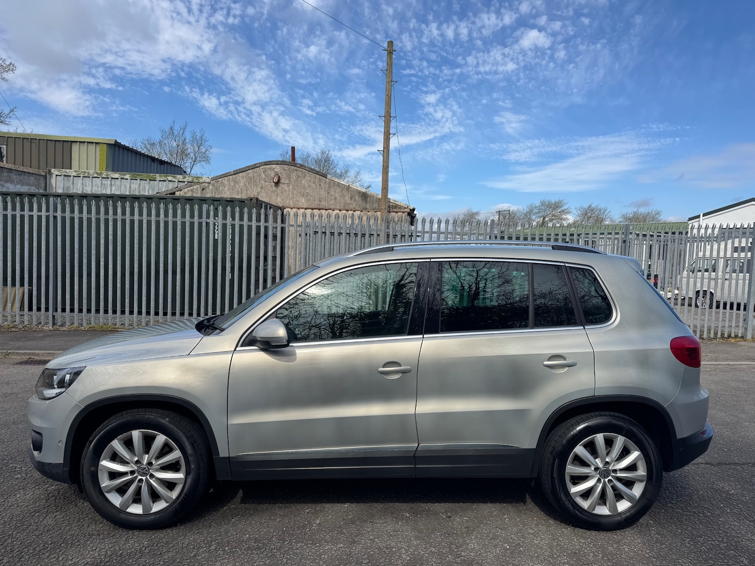 Used Volkswagen Tiguan 2015 for sale - 78079189: Photo 4