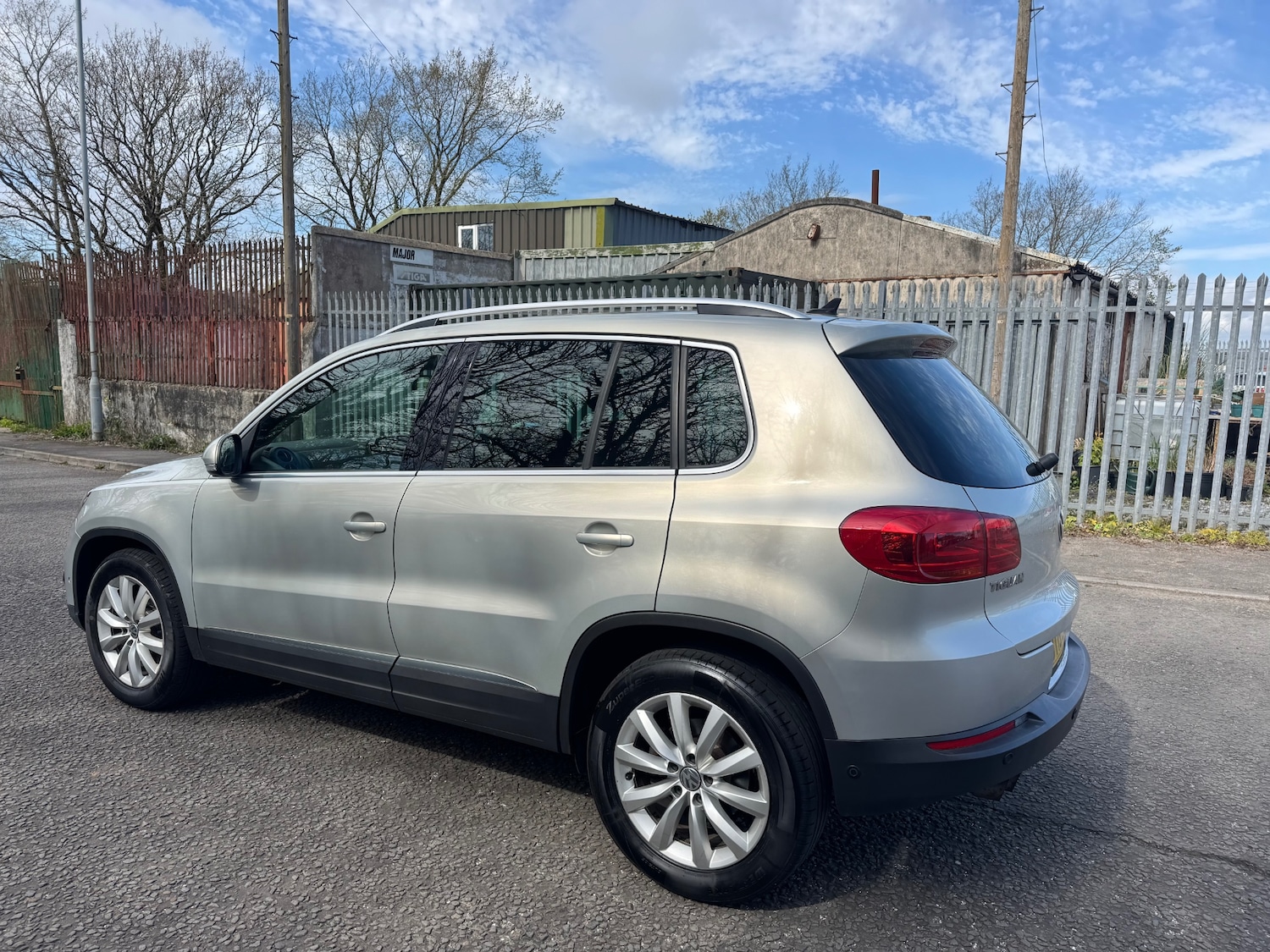 Used Volkswagen Tiguan 2015 for sale - 78079189: Photo 5