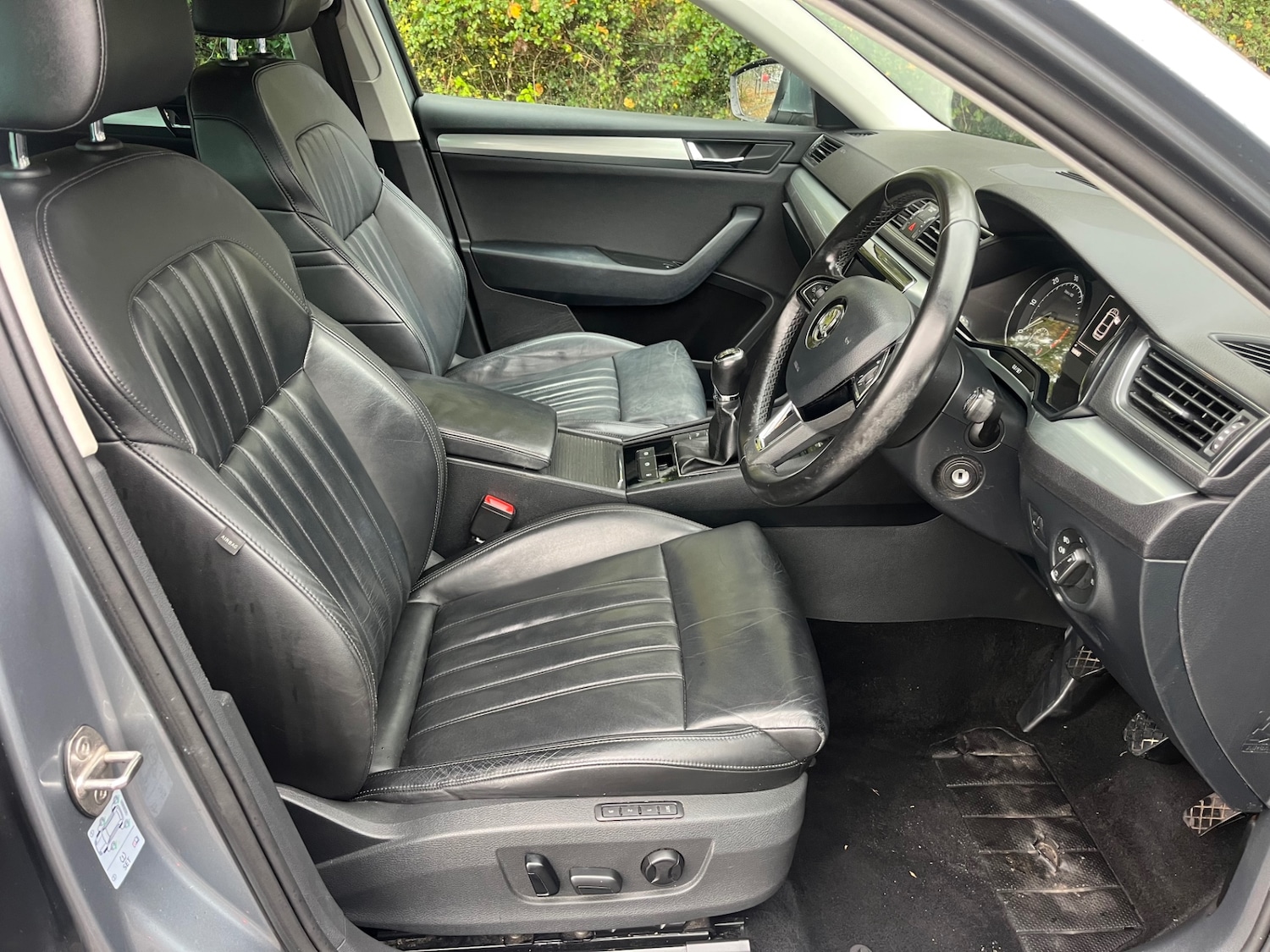 Used Skoda Superb 2016 for sale - 76477402: Photo 9