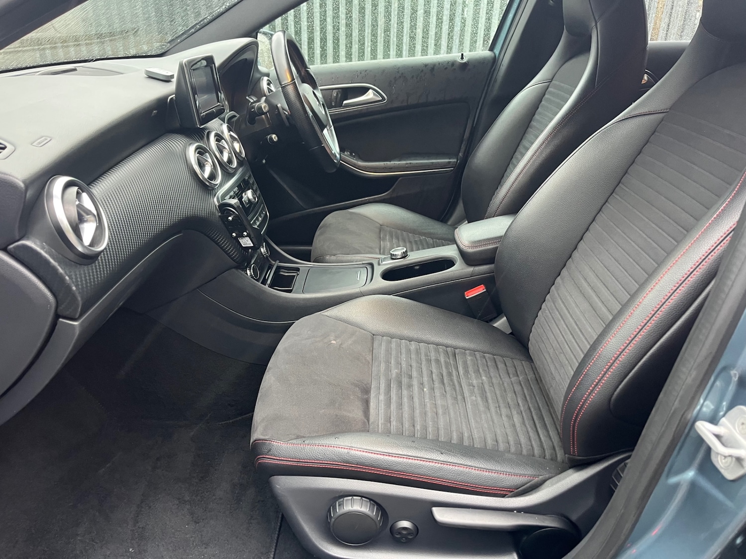 Used Mercedes-Benz A-Class 2013 for sale - 77379424: Photo 7