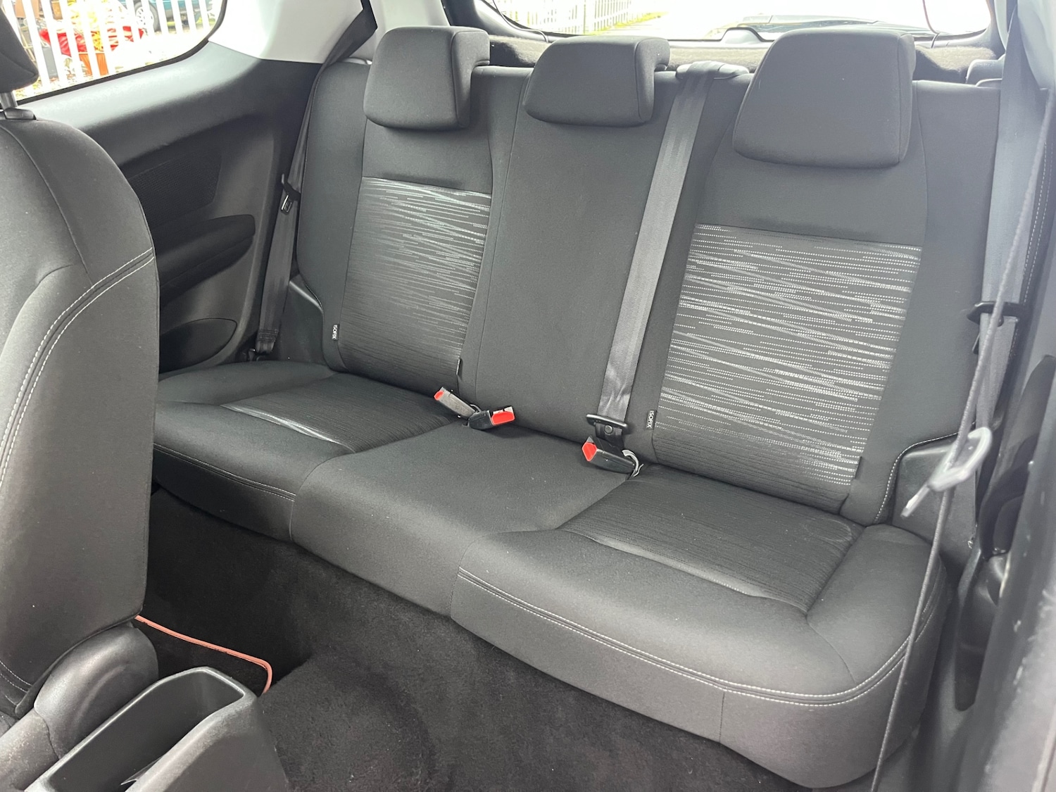 Used Peugeot 208 2014 for sale - 77208618: Photo 9