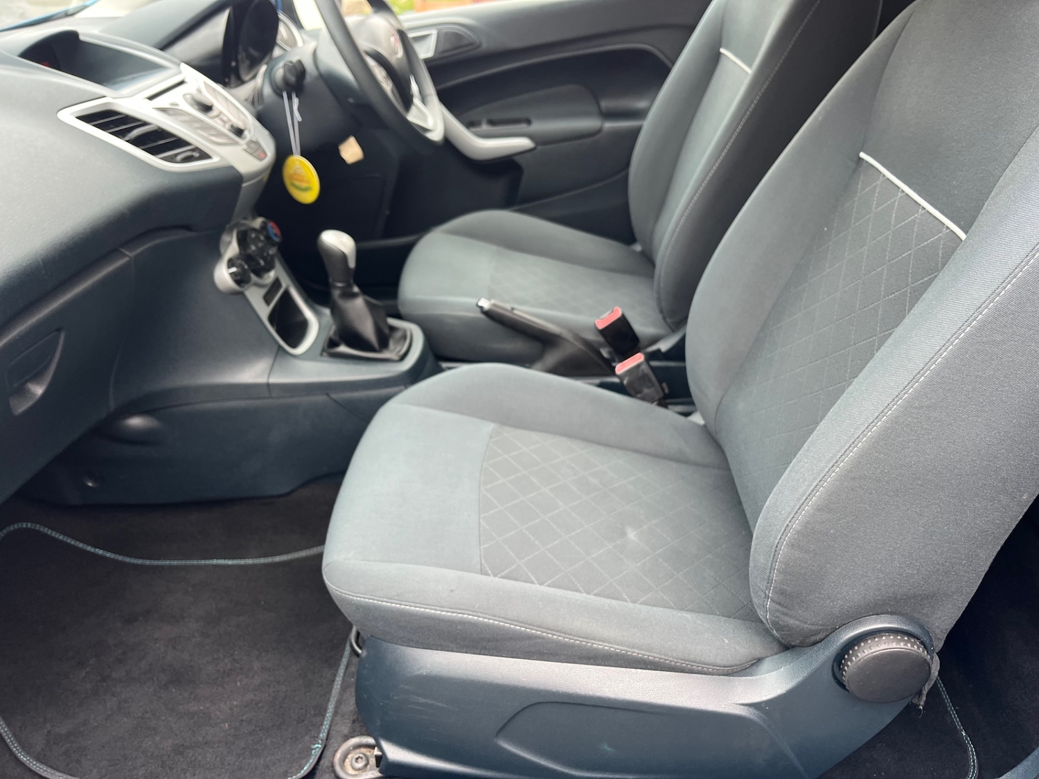 Used Ford Fiesta 2012 for sale - 77283998: Photo 7