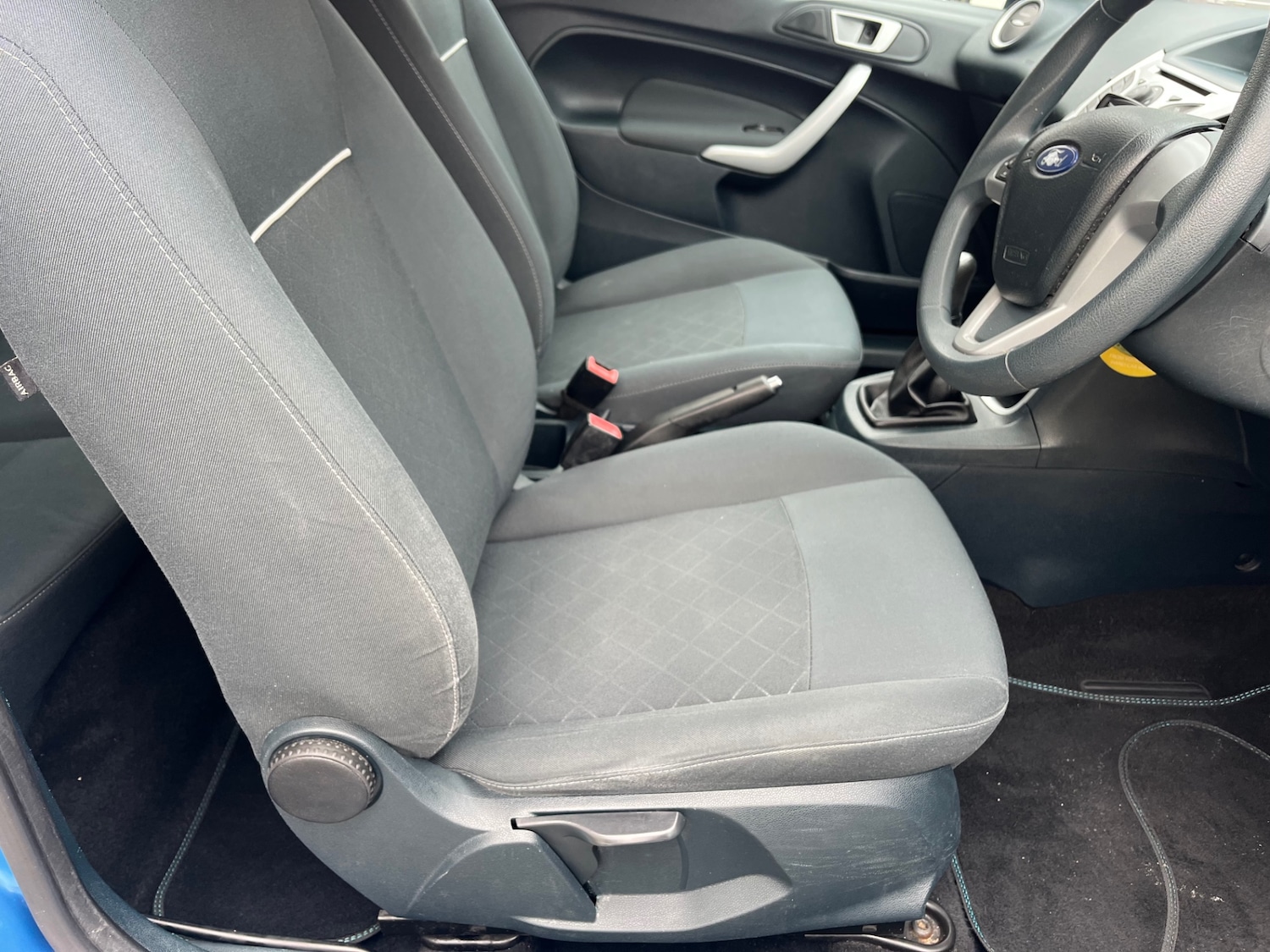 Used Ford Fiesta 2012 for sale - 77283998: Photo 8