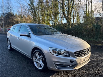 2013 (63) - D3 [136] SE Lux 5dr* FULL SERVICE LONG MOT TWO KEYS *